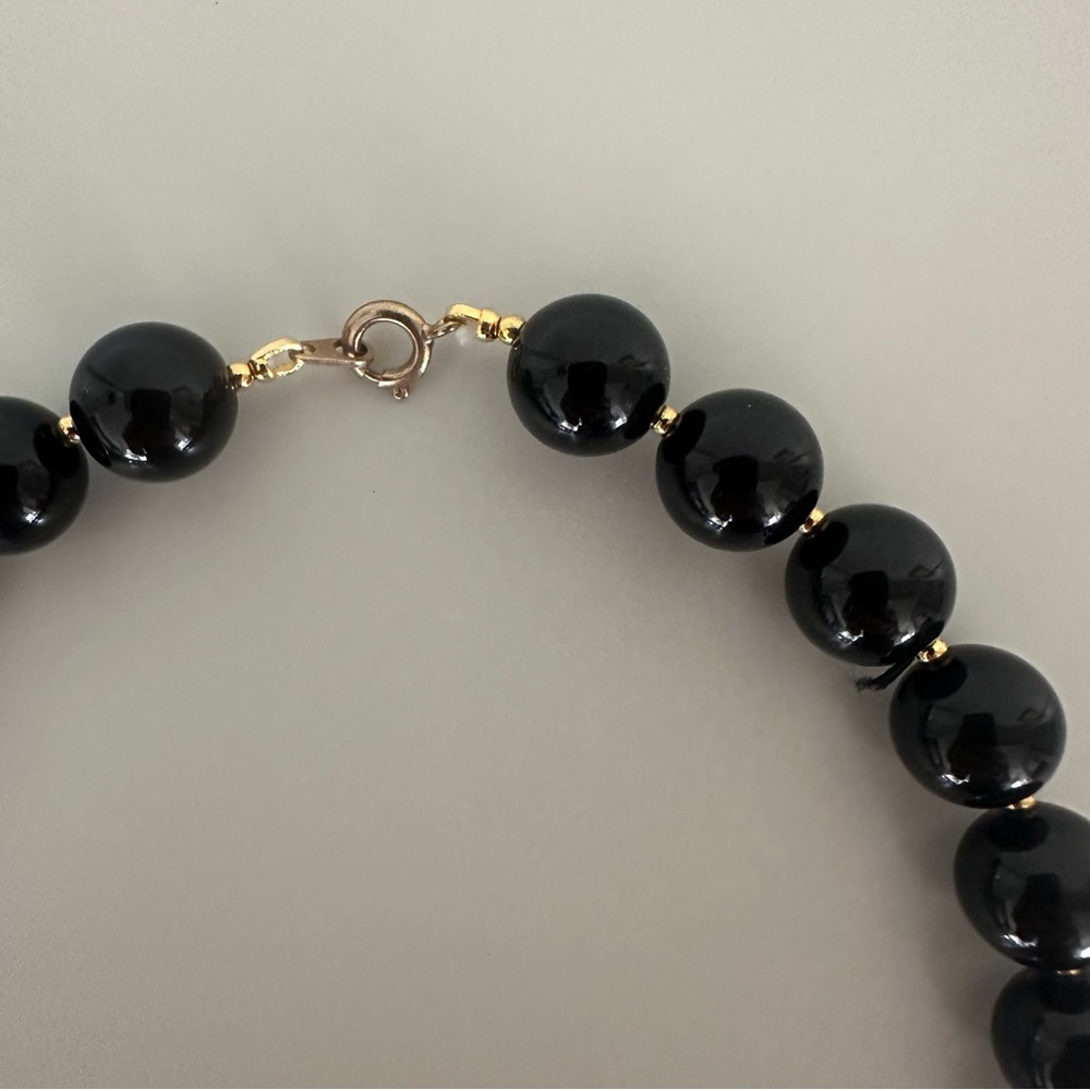 Anthropologie Vintage Round Beaded Short Necklace Black and Gold 17"l - Picture 3 of 5